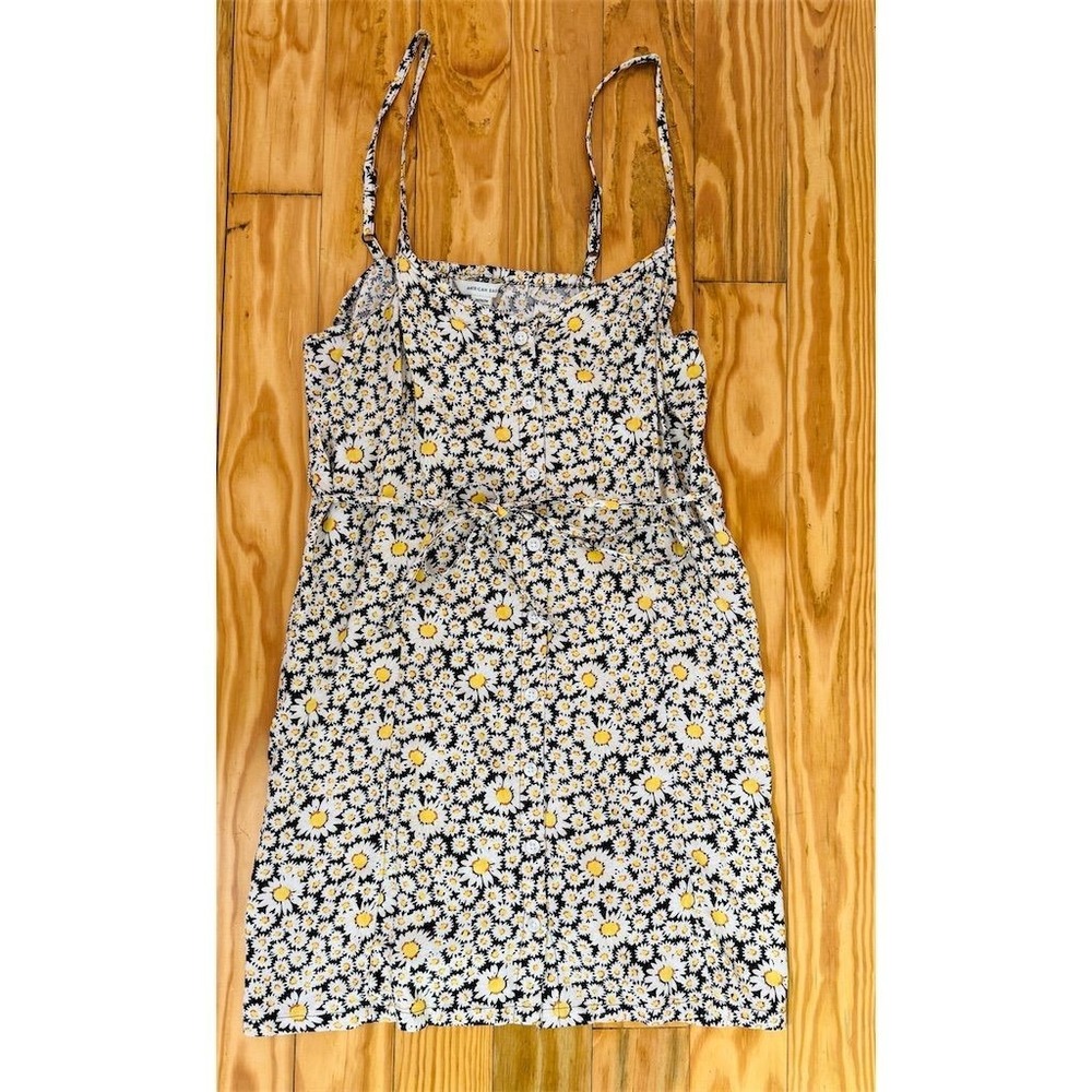 American Eagle Women's Daisy Print Mini Dress M Summer AEO resort beach vacation